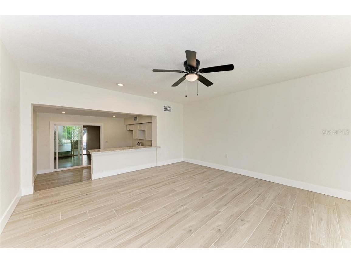 101 73rd Street #3 Holmes Beach FL 34217 - GULF OF MEXICO A4669729 image17