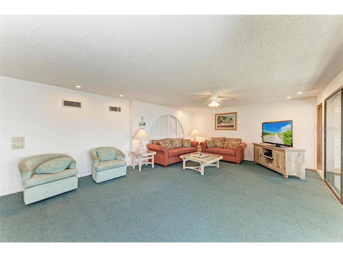 101 73rd Street #6 Holmes Beach FL 34217 - GULF OF MEXICO A4669776 image28