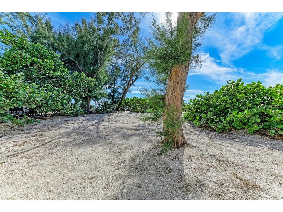 101 73rd Street #6 Holmes Beach FL 34217 - GULF OF MEXICO A4669776 image41