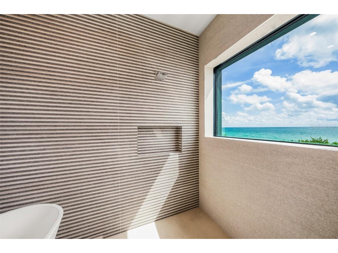 101 7th Street S Bradenton Beach FL 34217 TB8418453 image18