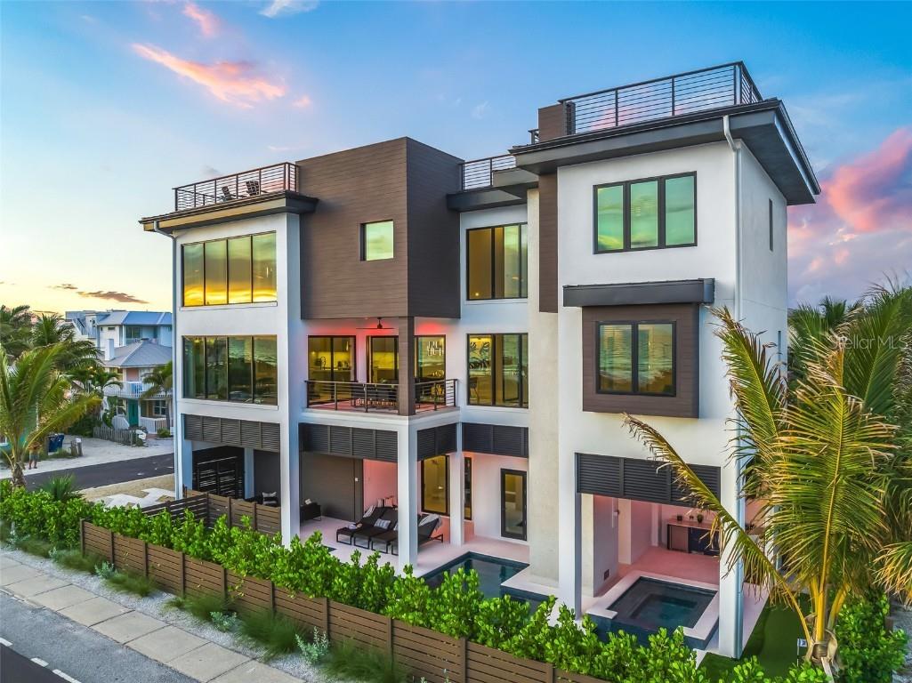 101 7th Street S Bradenton Beach FL 34217 TB8418453 image2