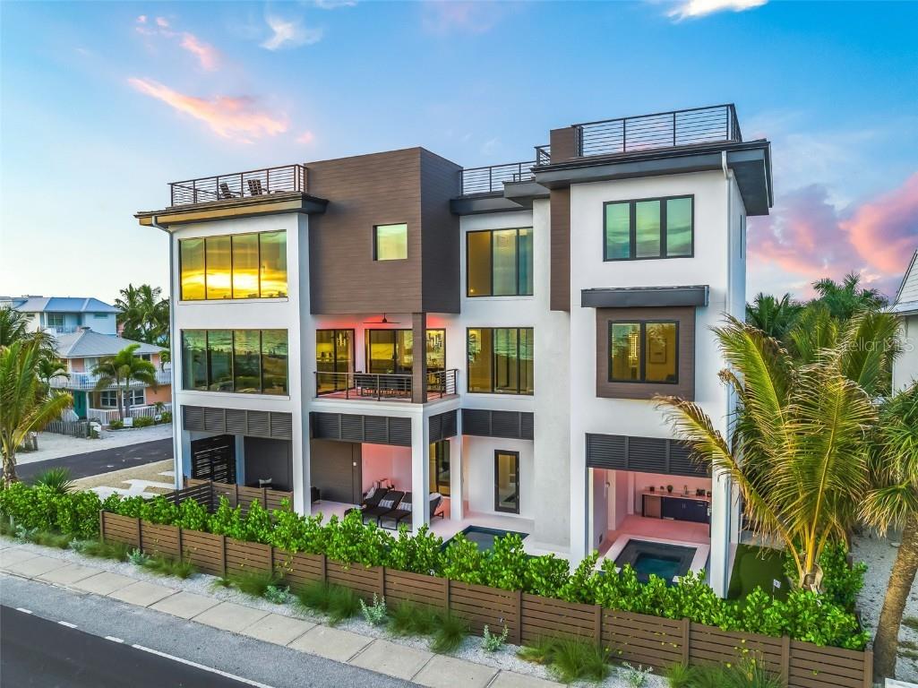 101 7th Street S Bradenton Beach FL 34217 TB8418453 image3