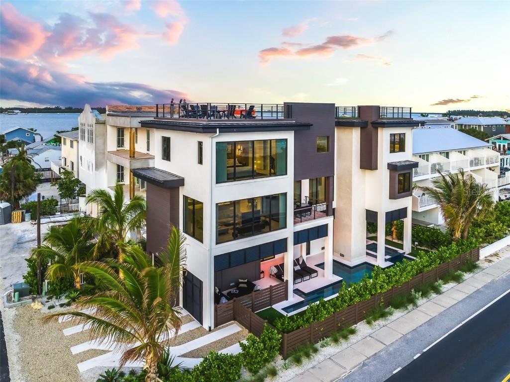 101 7th Street S Bradenton Beach FL 34217 TB8418453 image55