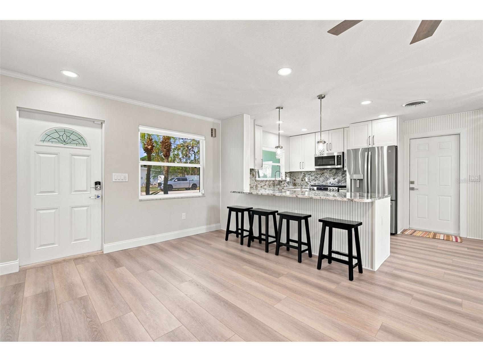 101 92nd Avenue N Saint Petersburg FL 33702 TB8525778 image12