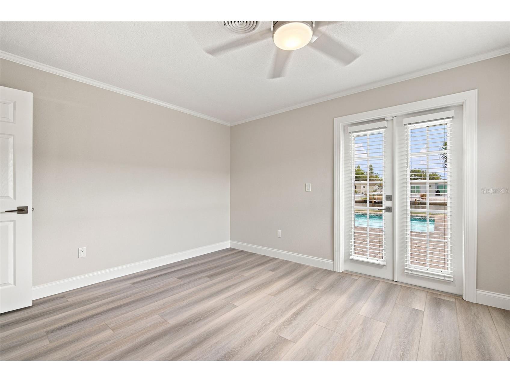 101 92nd Avenue N Saint Petersburg FL 33702 TB8525778 image22
