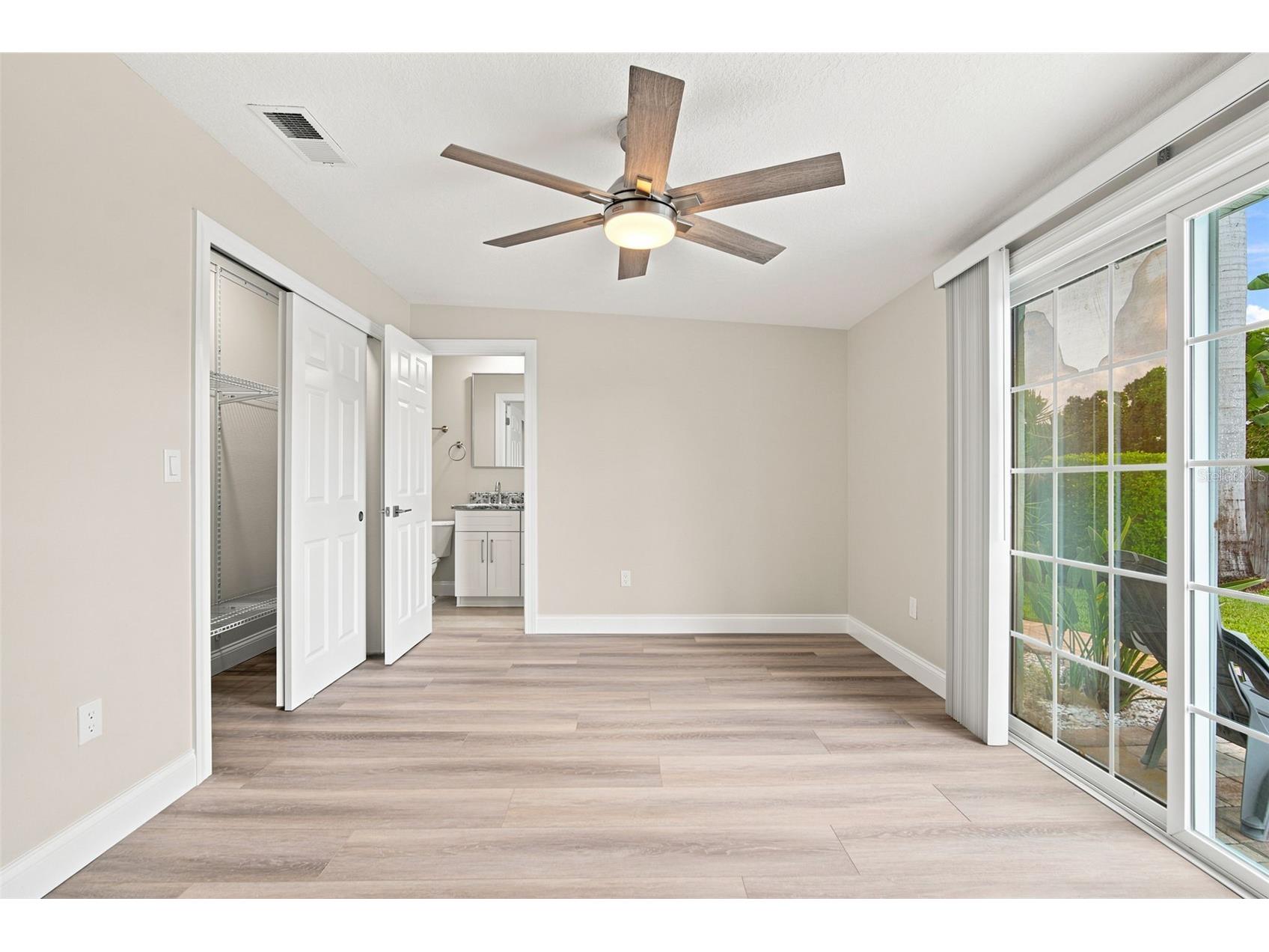 101 92nd Avenue N Saint Petersburg FL 33702 TB8525778 image26