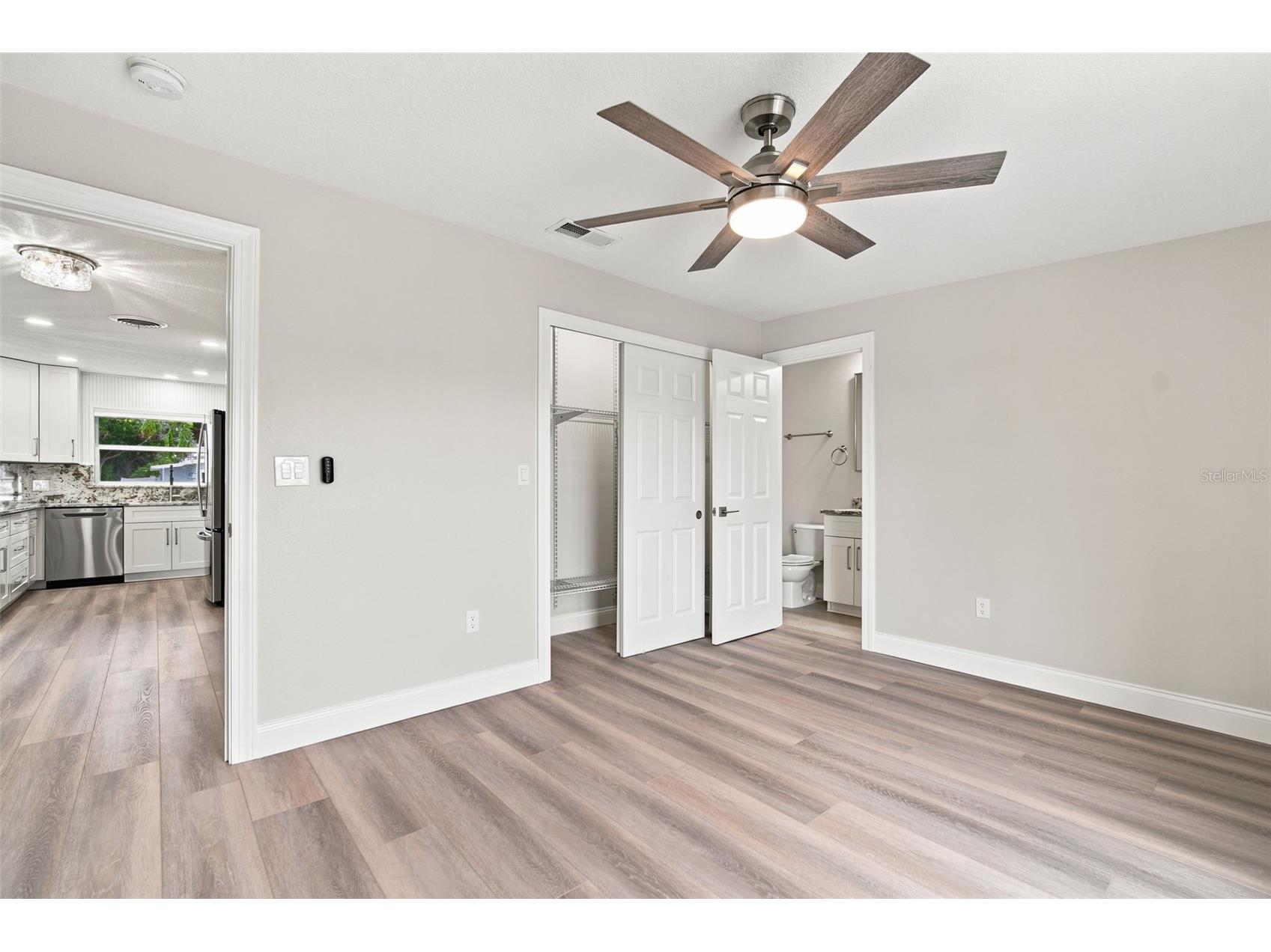 101 92nd Avenue N Saint Petersburg FL 33702 TB8525778 image27