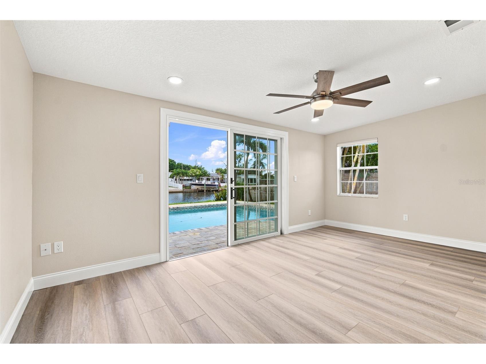 101 92nd Avenue N Saint Petersburg FL 33702 TB8525778 image31