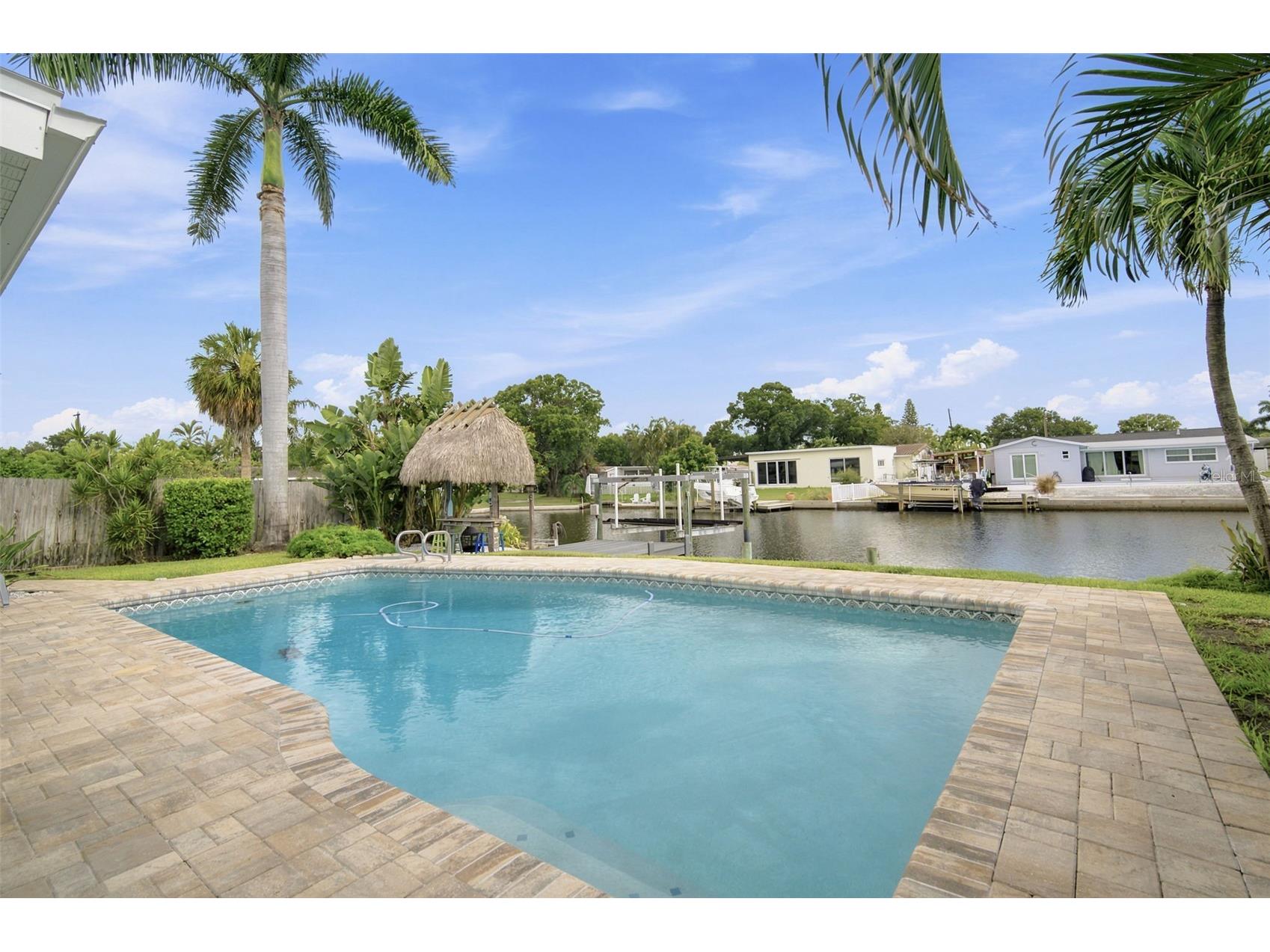 101 92nd Avenue N Saint Petersburg FL 33702 TB8525778 image35