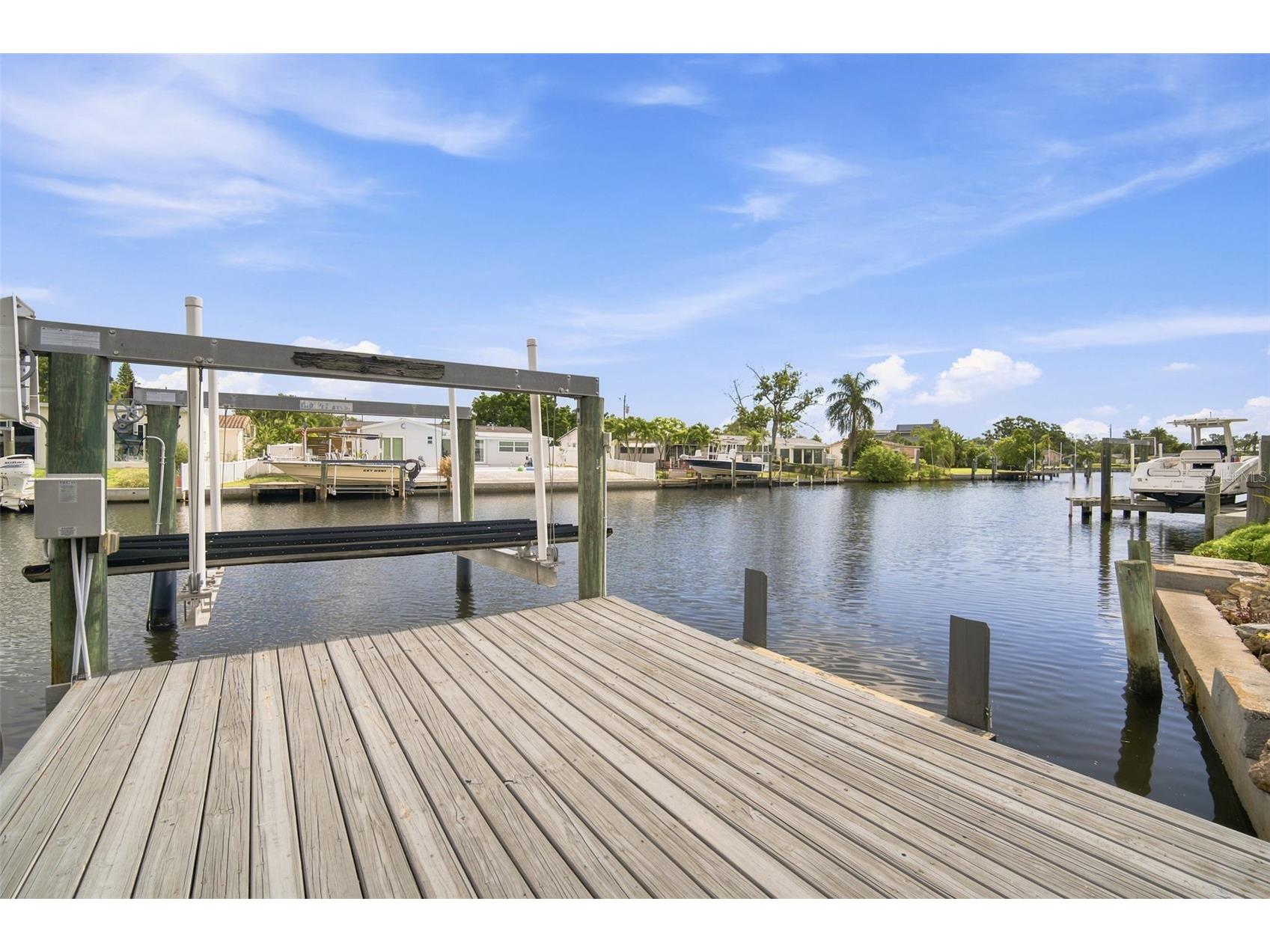 101 92nd Avenue N Saint Petersburg FL 33702 TB8525778 image41