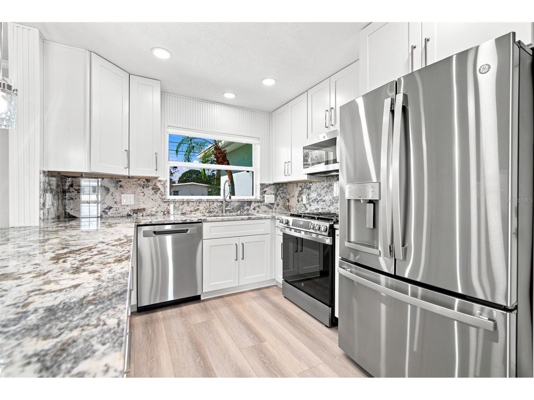 101 92nd Avenue N Saint Petersburg FL 33702 TB8525778 image8