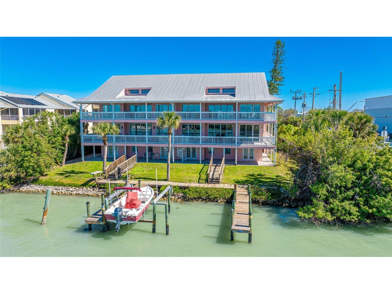 101 Bayshore Road #2 Nokomis FL 34275 - INTRACOASTAL WATERWAY A4590404 image1
