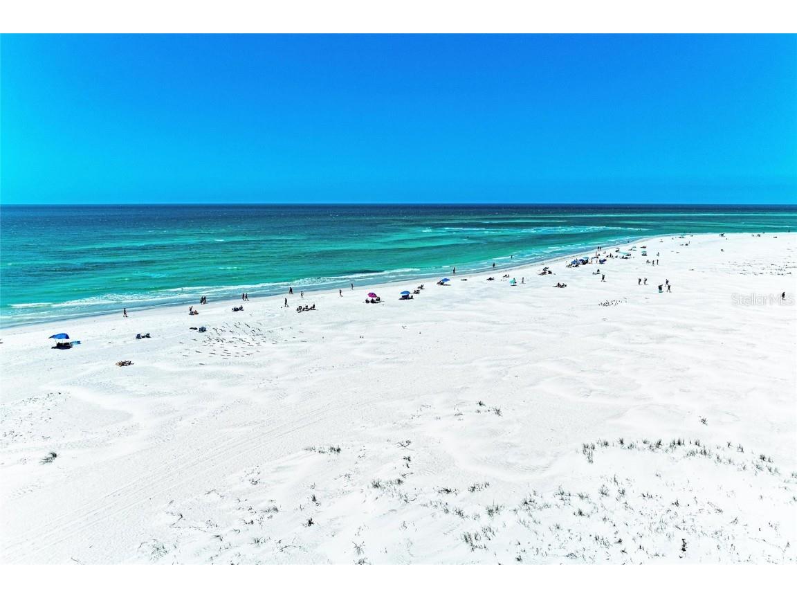 101 Benjamin Franklin Drive #46 Sarasota FL 34236 - GULF OF AMERICA A4648942 image10
