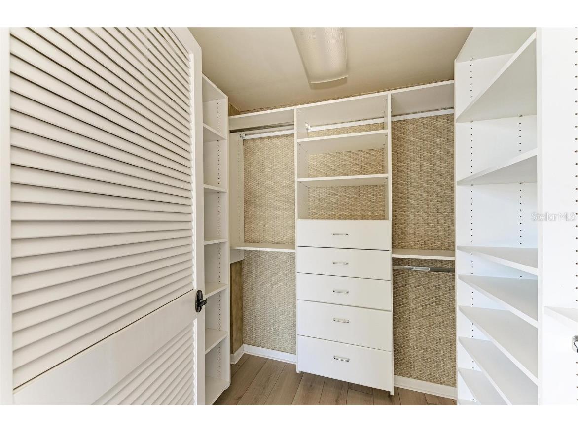 101 Benjamin Franklin Drive #46 Sarasota FL 34236 - GULF OF AMERICA A4648942 image20