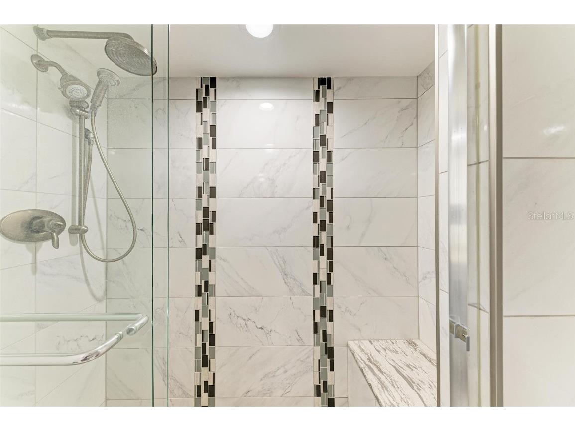 101 Benjamin Franklin Drive #46 Sarasota FL 34236 - GULF OF AMERICA A4648942 image21