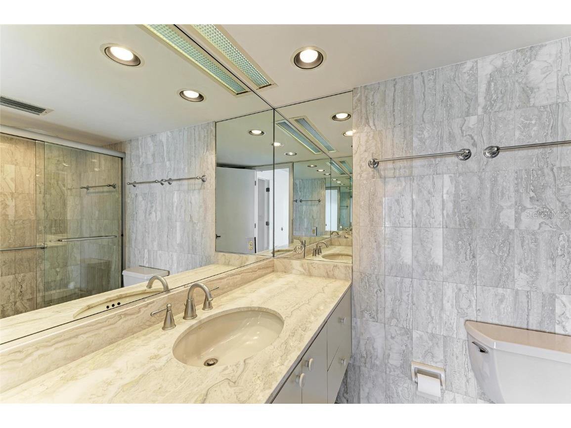 101 Benjamin Franklin Drive #46 Sarasota FL 34236 - GULF OF AMERICA A4648942 image22