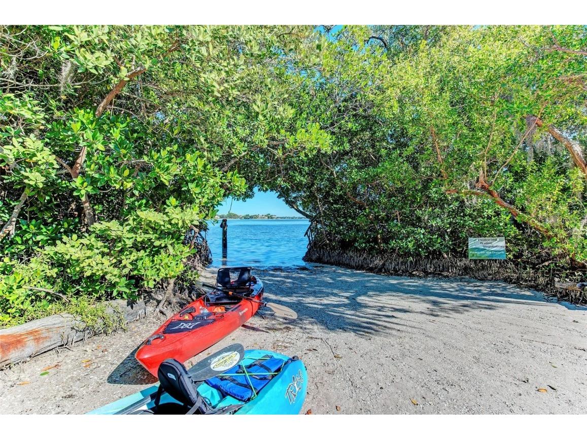 101 Benjamin Franklin Drive #46 Sarasota FL 34236 - GULF OF AMERICA A4648942 image47