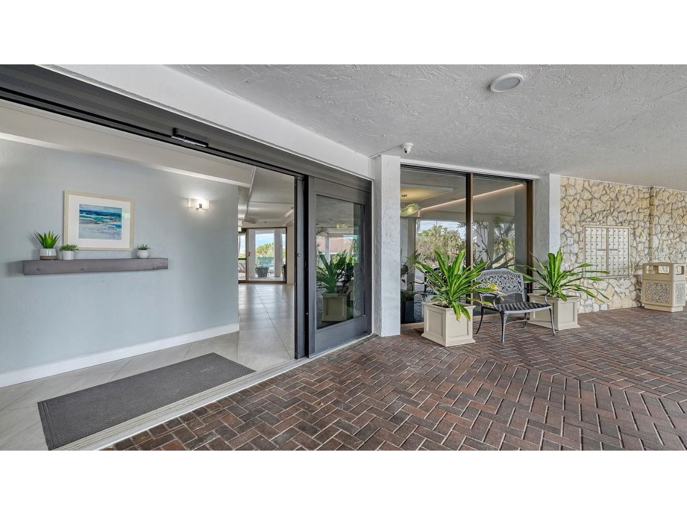 101 Benjamin Franklin Drive #54 Sarasota FL 34236 - SARASOTA BAY A4668252 image31