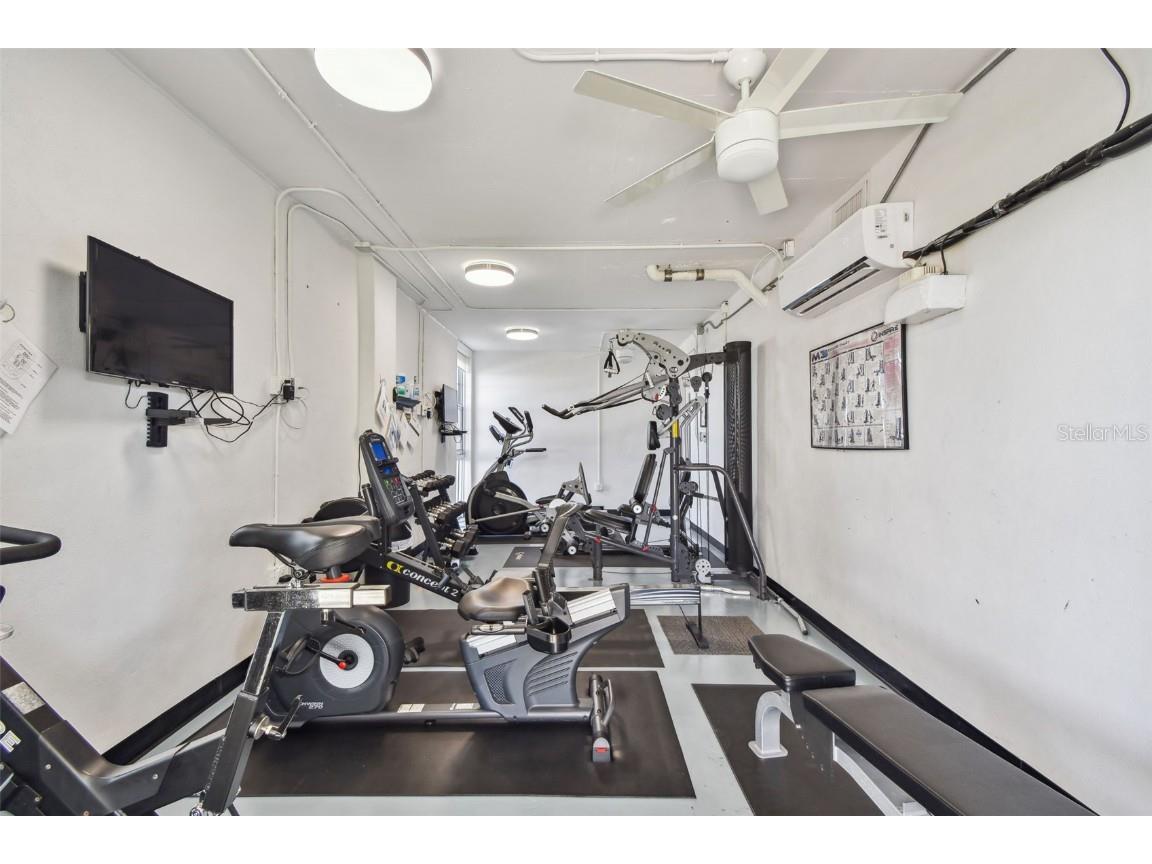 101 Benjamin Franklin Drive #61 Sarasota FL 34236 TB8424965 image56