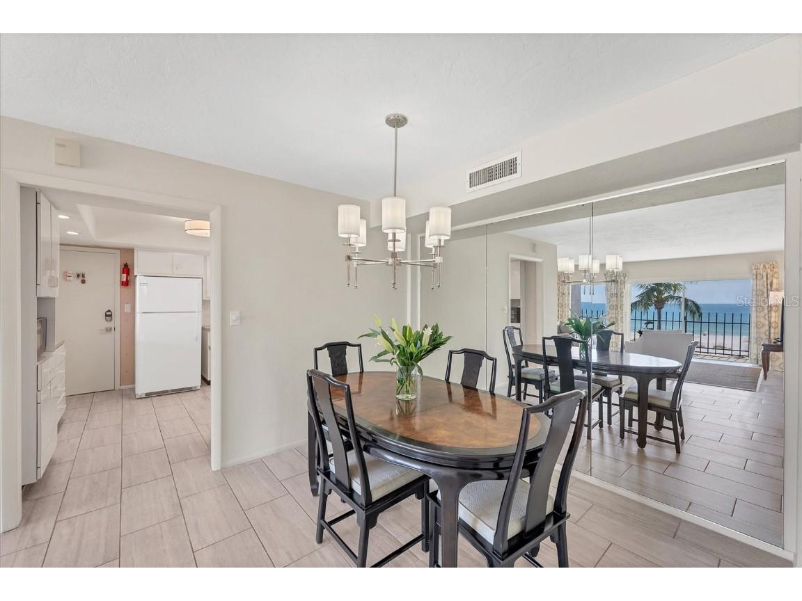 101 Benjamin Franklin Drive #63 Sarasota FL 34236 A4668335 image21