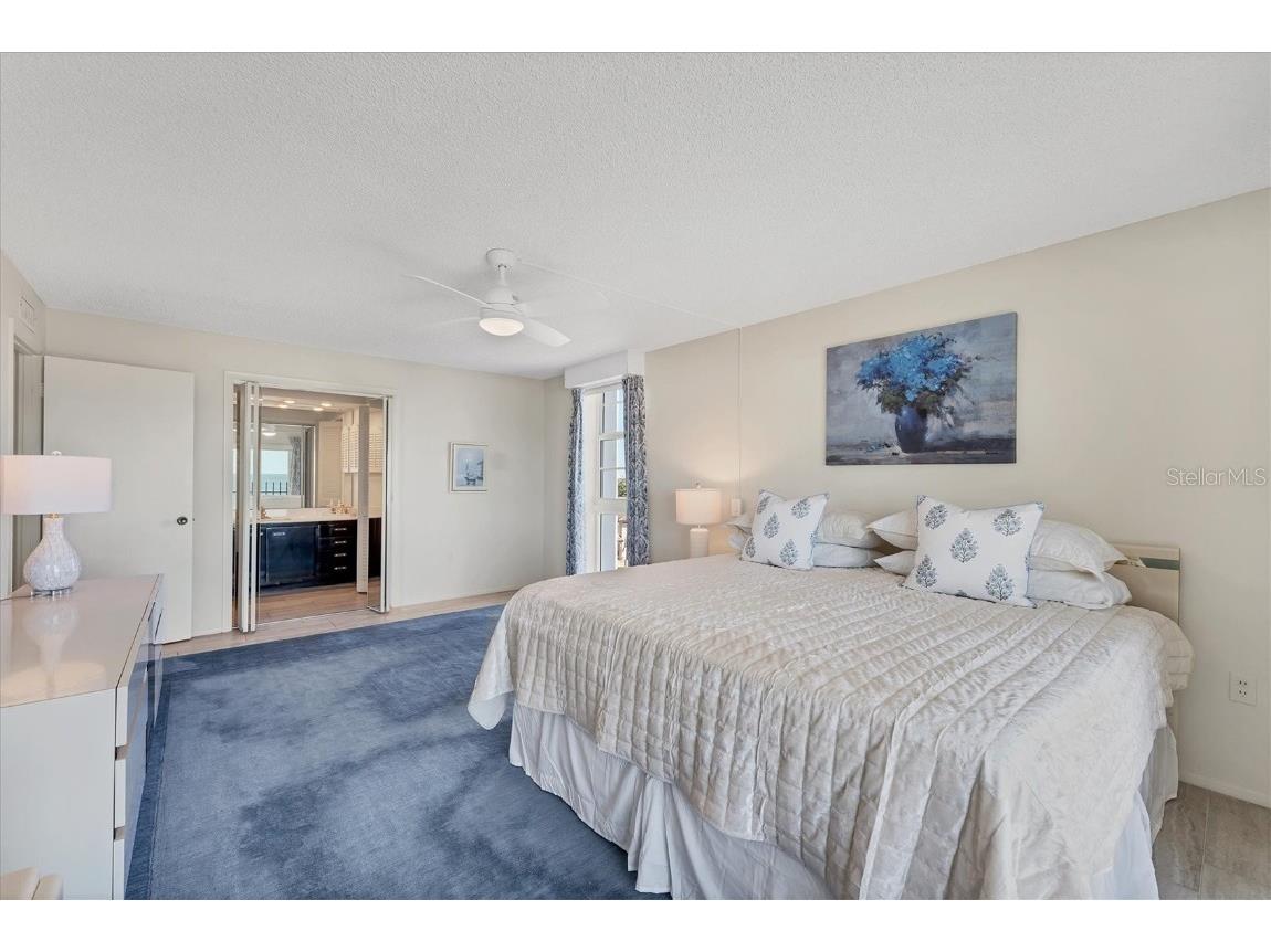 101 Benjamin Franklin Drive #63 Sarasota FL 34236 A4668335 image25