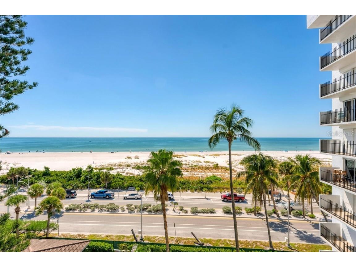 101 Benjamin Franklin Drive #63 Sarasota FL 34236 A4668335 image31