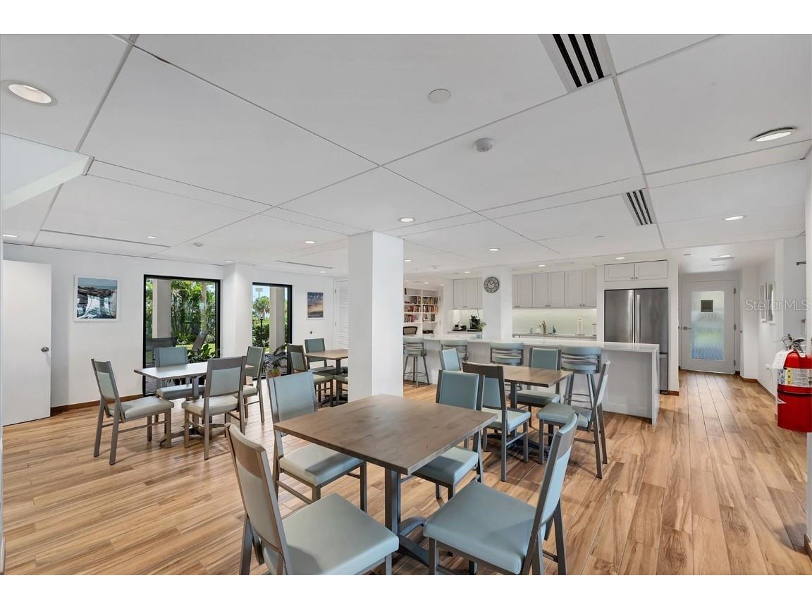 101 Benjamin Franklin Drive #63 Sarasota FL 34236 A4668335 image42