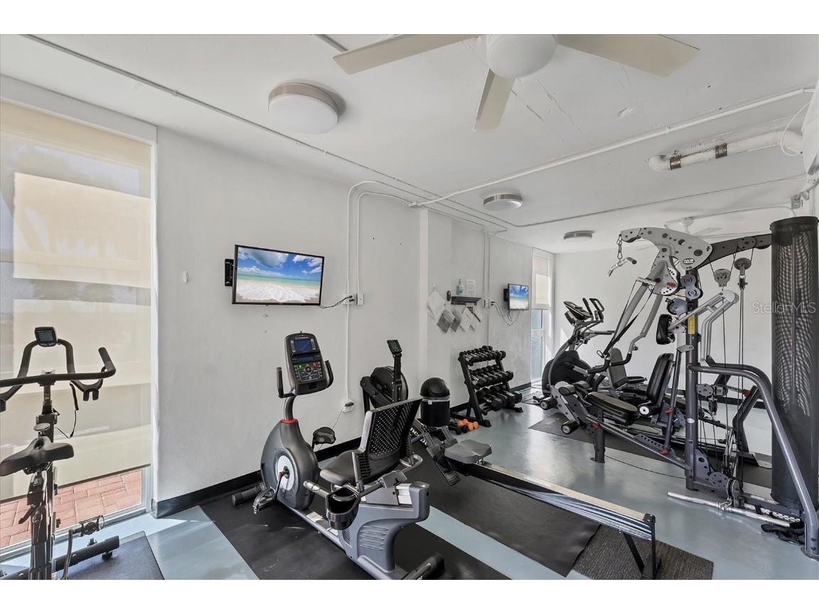 101 Benjamin Franklin Drive #63 Sarasota FL 34236 A4668335 image44