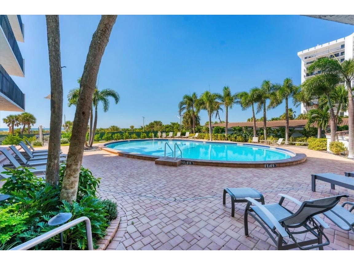 101 Benjamin Franklin Drive #63 Sarasota FL 34236 A4668335 image45