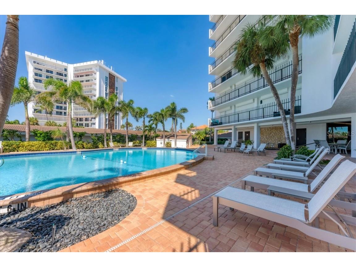 101 Benjamin Franklin Drive #63 Sarasota FL 34236 A4668335 image47