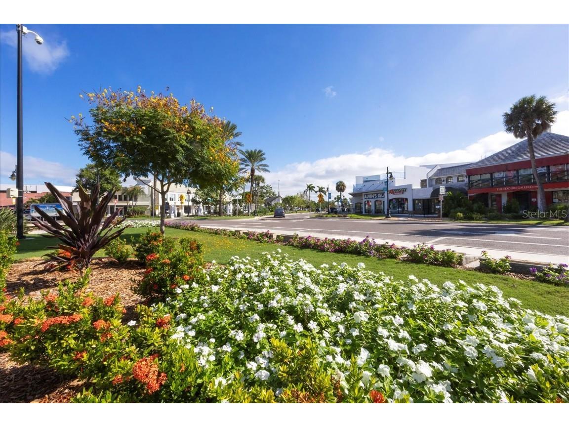 101 Benjamin Franklin Drive #63 Sarasota FL 34236 A4668335 image61