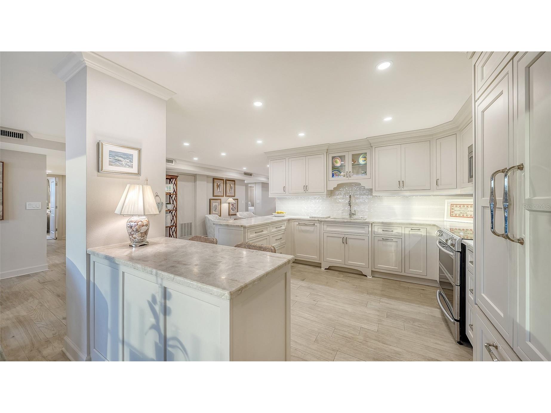 101 Benjamin Franklin Drive #85 & 86 Sarasota FL 34236 A4692002 image10