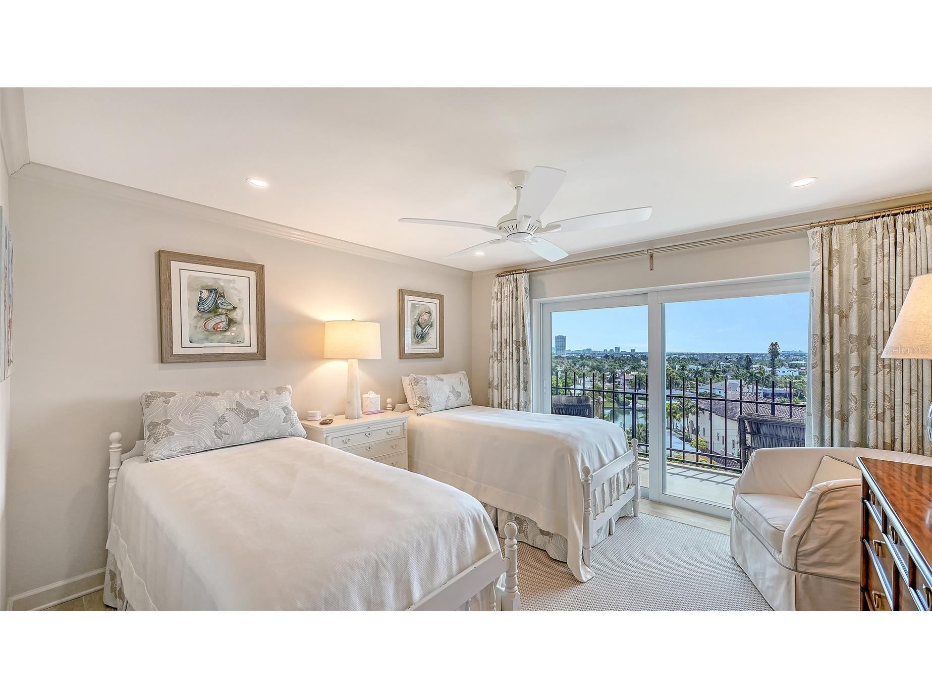 101 Benjamin Franklin Drive #85 & 86 Sarasota FL 34236 A4692002 image30