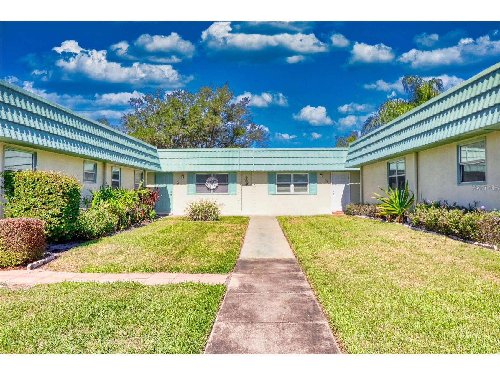 101 Cambridge Trail #196 Sun City Center FL 33573 A4691613 image1