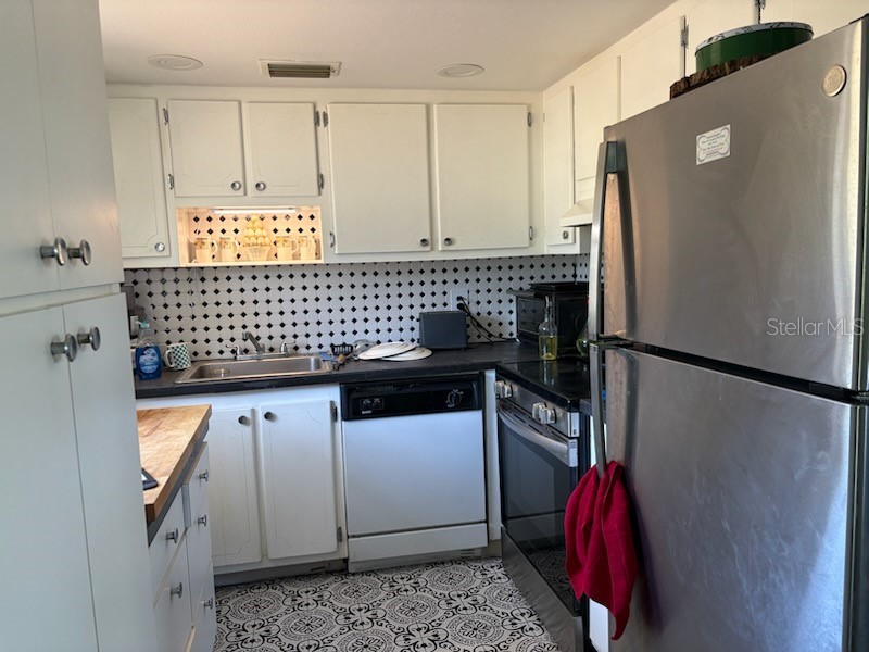 101 Cambridge Trail #200 Sun City Center FL 33573 TB8506188 image15