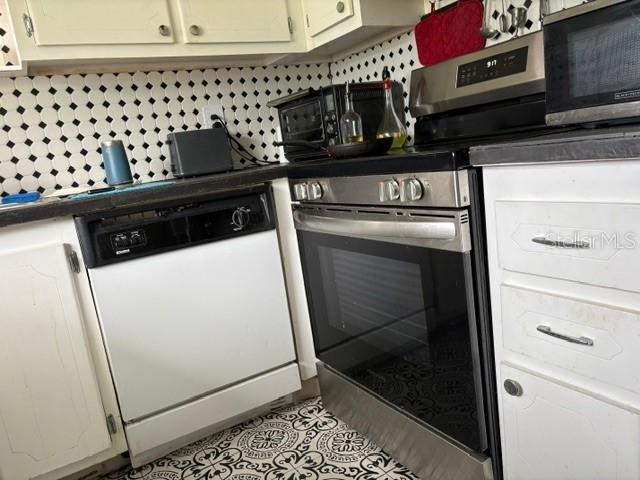 101 Cambridge Trail #200 Sun City Center FL 33573 TB8506188 image21