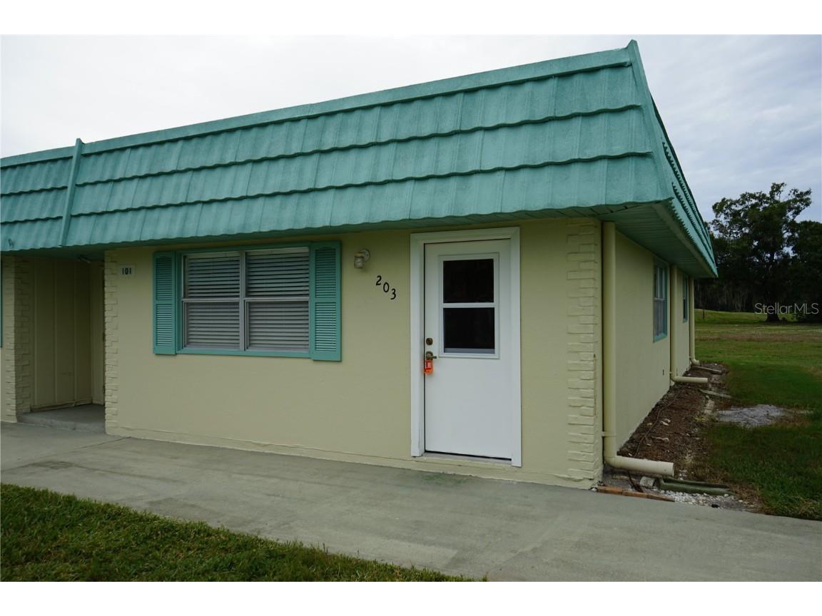 101 Cambridge Trail #203 Sun City Center FL 33573 T3487561 image1