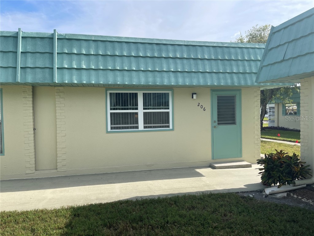 101 Cambridge Trail #206 Sun City Center FL 33573 TB8433366 image1