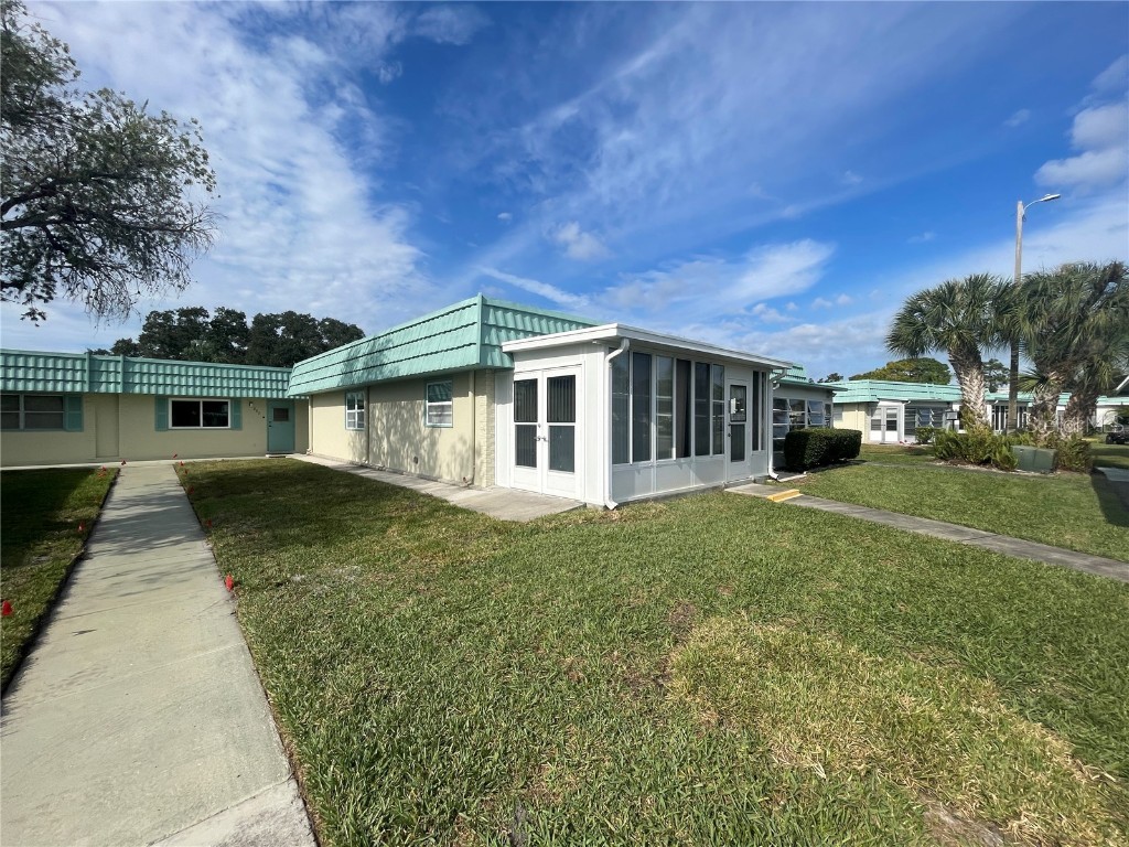 101 Cambridge Trail #206 Sun City Center FL 33573 TB8433366 image2