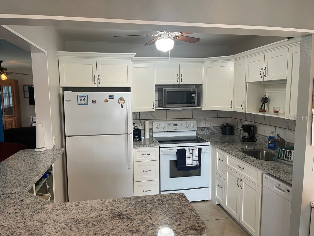 101 Cambridge Trail #206 Sun City Center FL 33573 TB8433366 image4