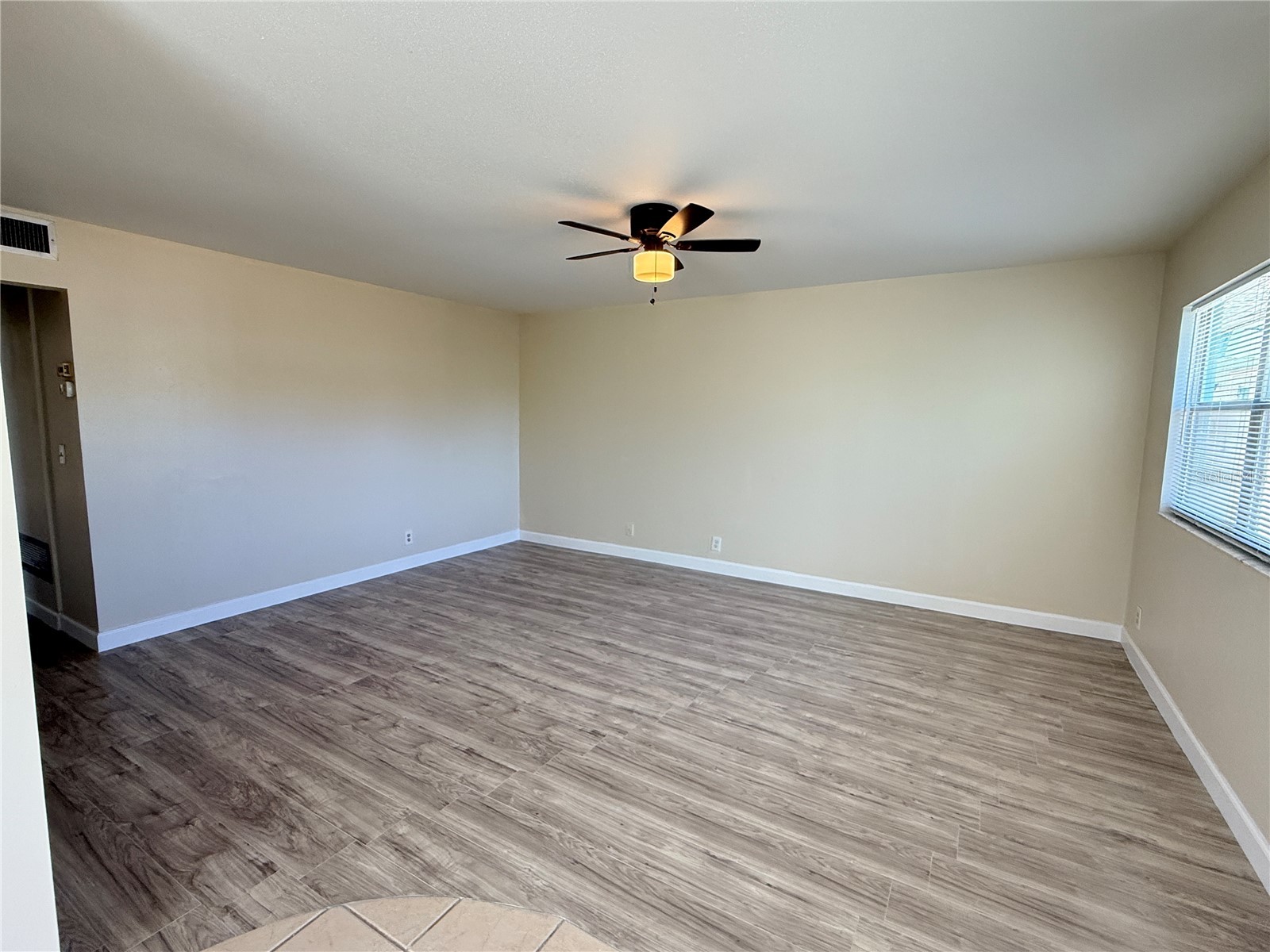 101 Cambridge Trail #212 Sun City Center FL 33573 TB8516346 image11