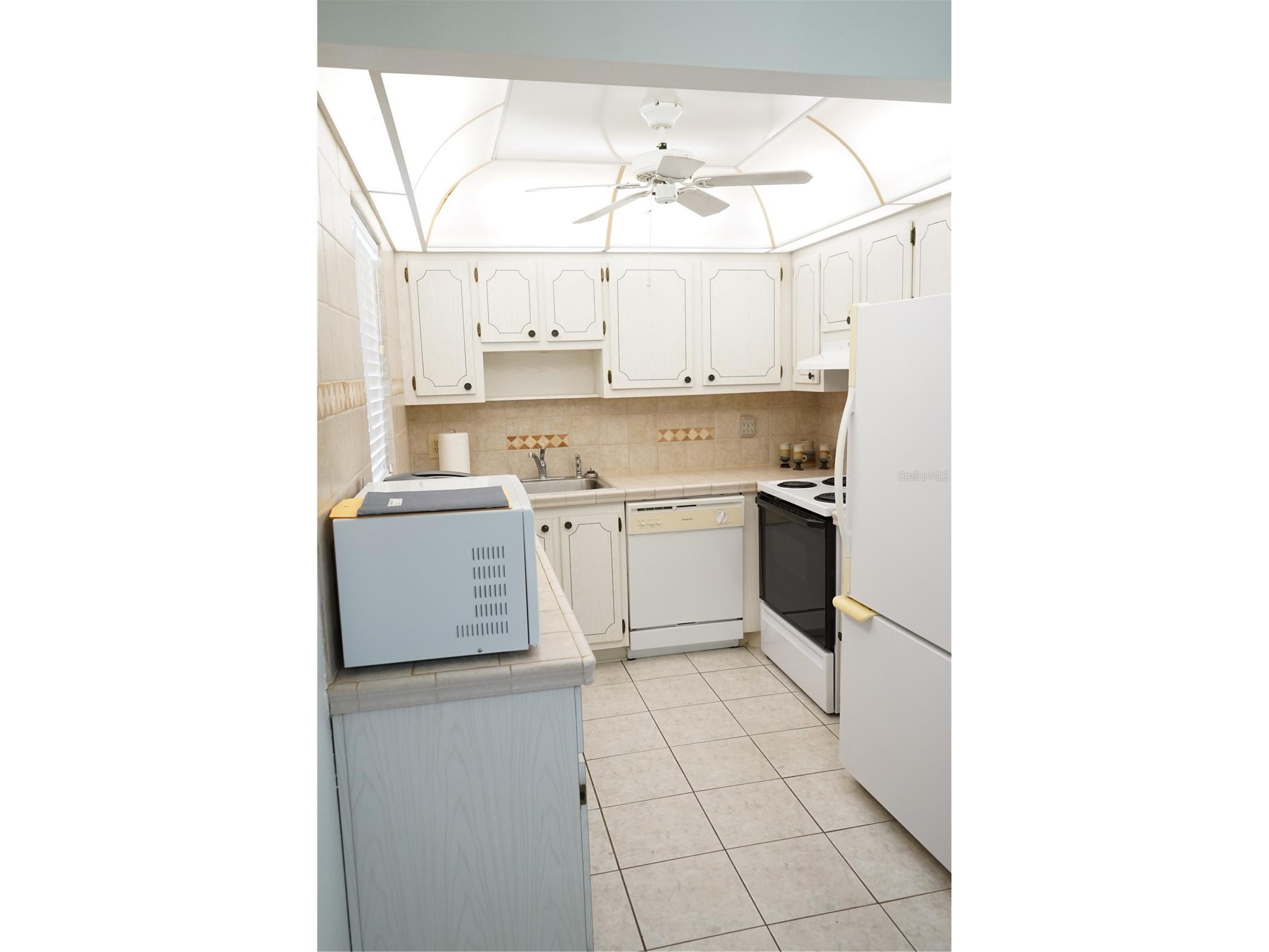 101 Cambridge Trl #205 Sun City Center FL 33573 TB8491965 image3