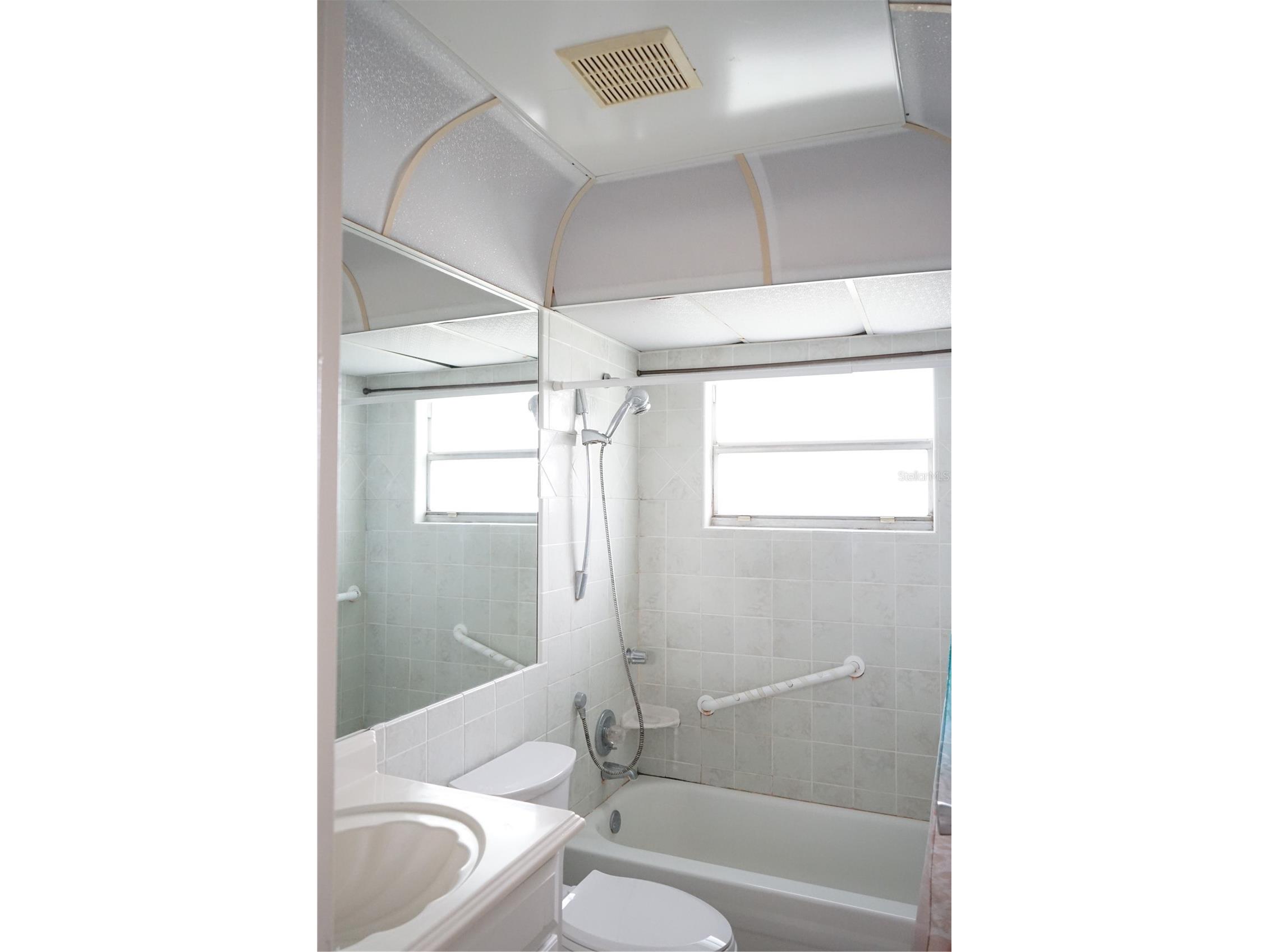 101 Cambridge Trl #205 Sun City Center FL 33573 TB8492075 image16