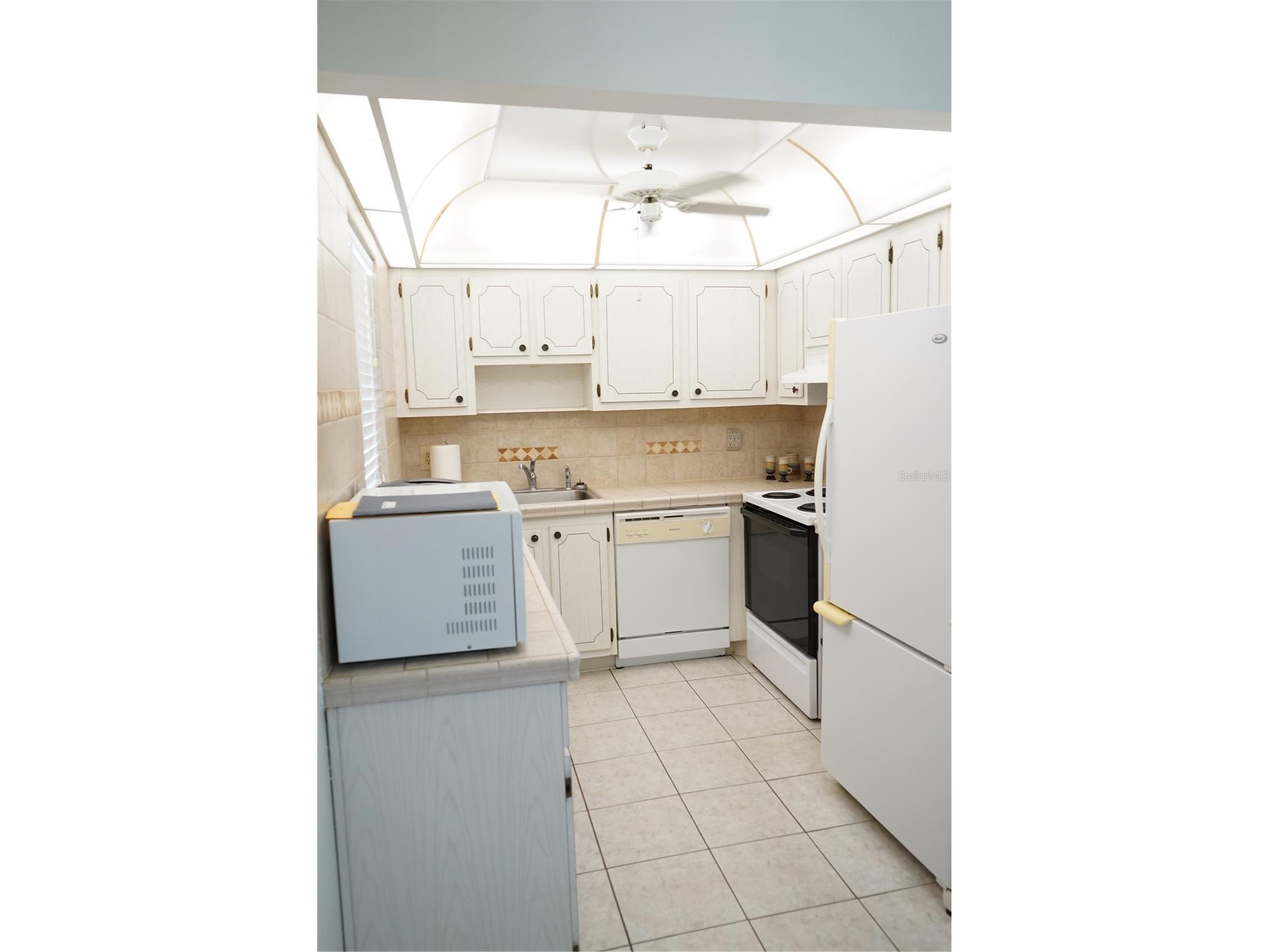 101 Cambridge Trl #205 Sun City Center FL 33573 TB8492075 image3