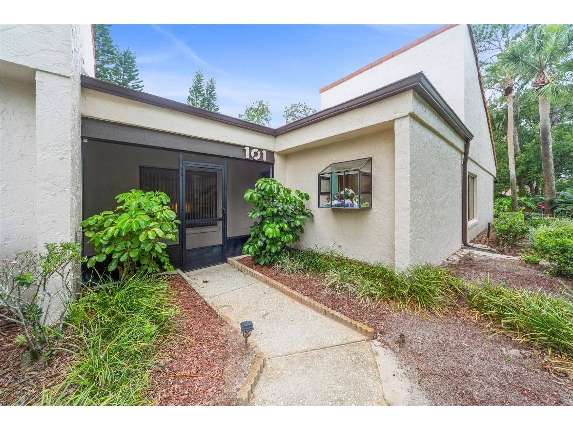 101 Capri Court S Plant City FL 33566 T3447559 image1