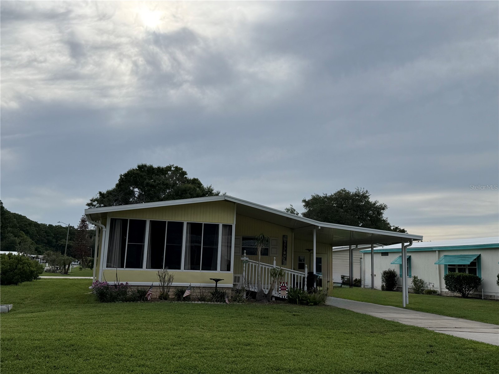 101 Cypress Road Wildwood FL 34785 - LAKE OKAHUMPKA G5113301 image2