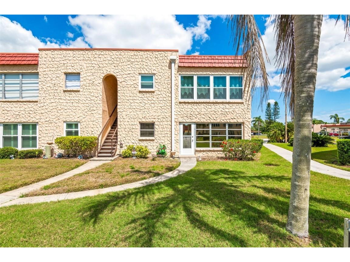 101 Dogwood Circle Seminole FL 33777 TB8444375 image19