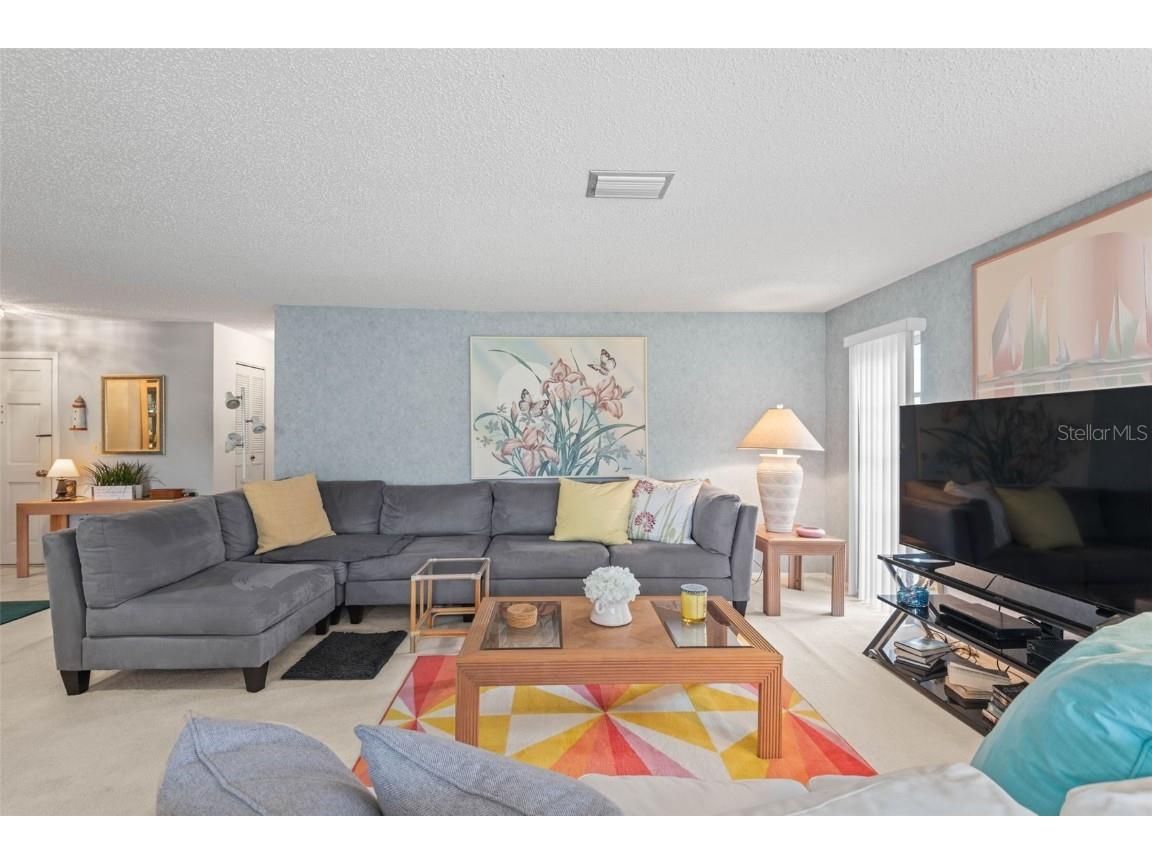 101 Dogwood Circle Seminole FL 33777 TB8444375 image2