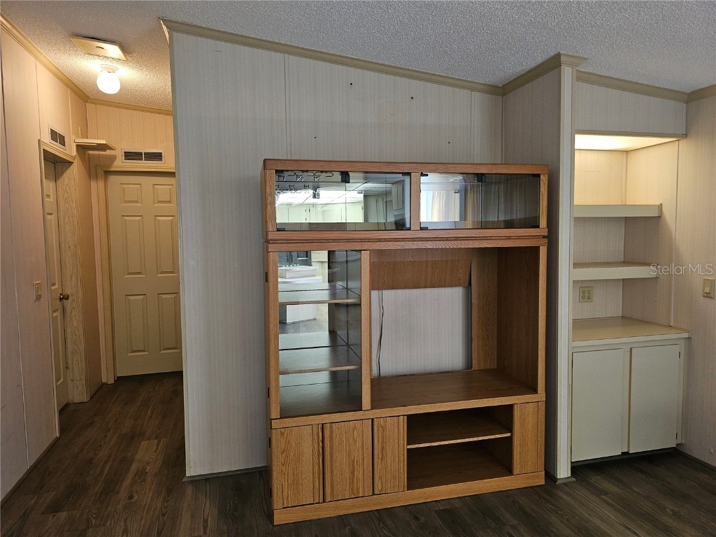 101 Dolphin Drive N Oldsmar FL 34677 TB8444809 image18