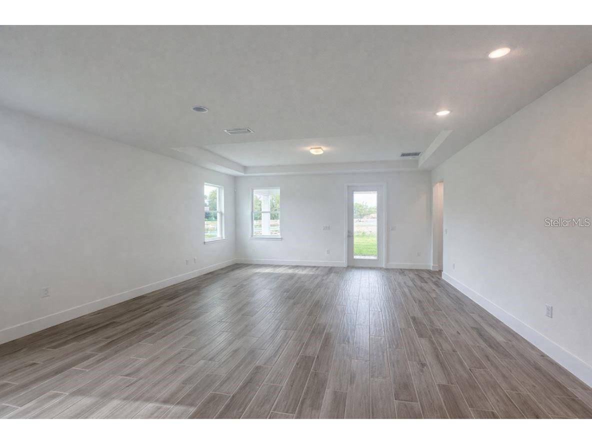 310 Elena Lavin Circle Orlando FL 32807 O6406542 image3